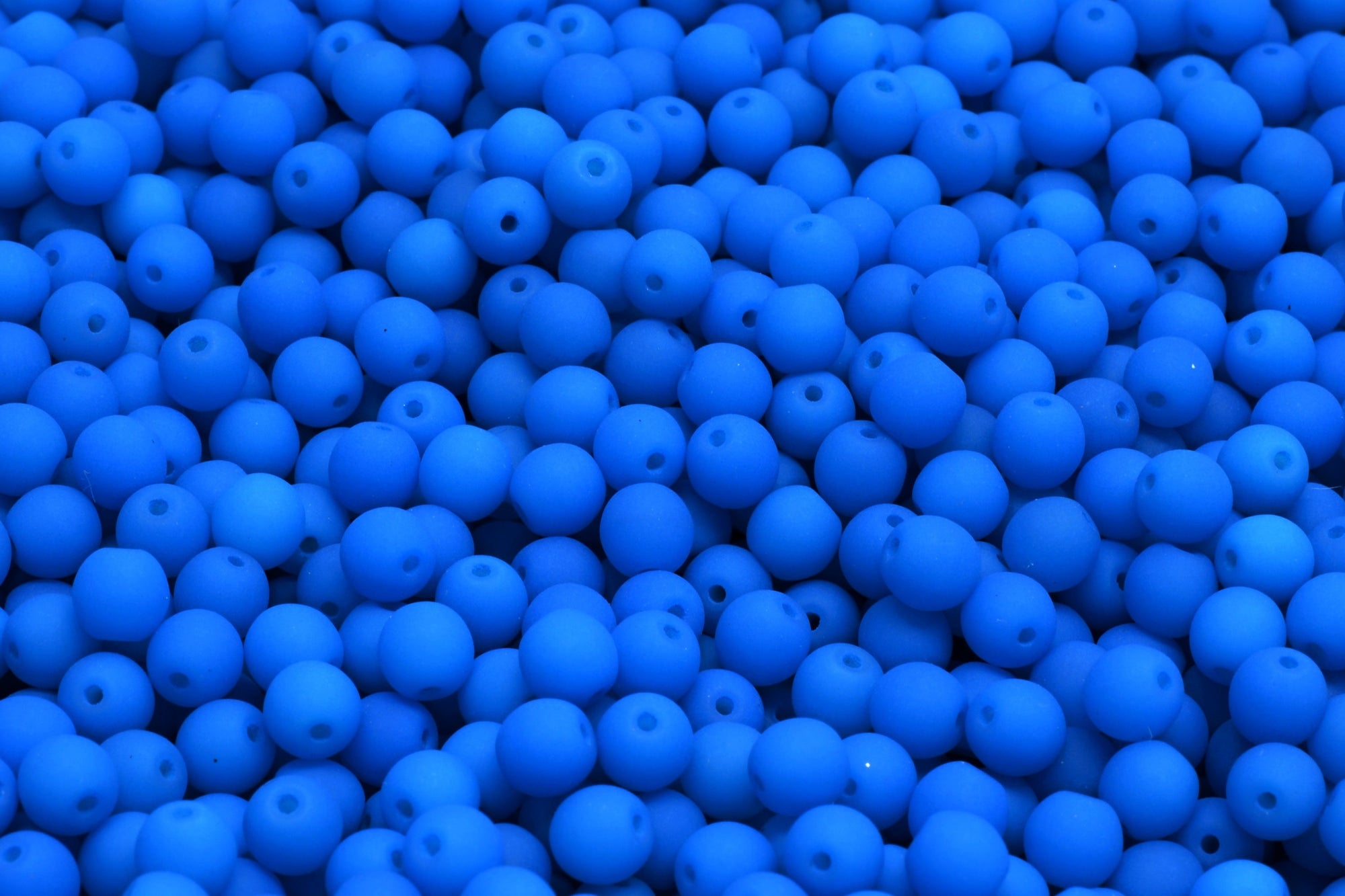 4mm Czech Round Druk Bead, Neon Electric Blue, 50 pieces