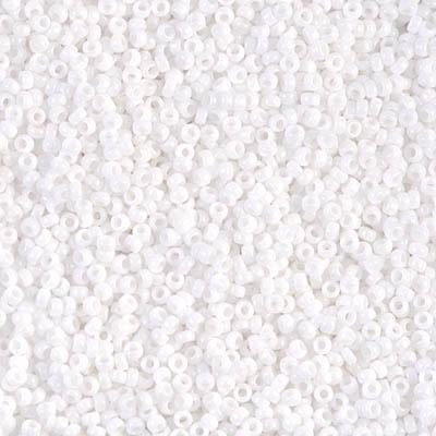 Miyuki 15/0 Round Seed Bead, 15-402, White